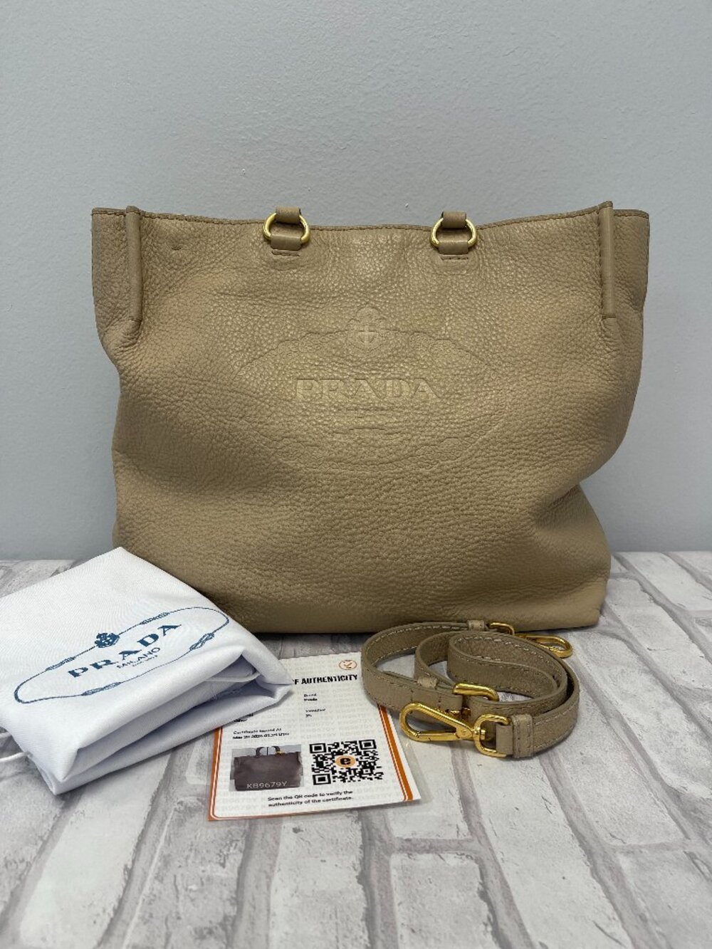 Prada Embossed Logo Convertible Open Tote - Tan Vitello Daino Leather - Preowned